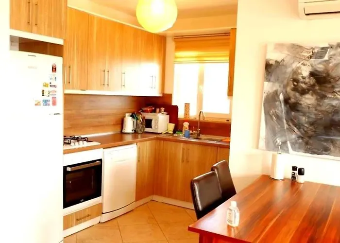 Homes 5 Apartamento *